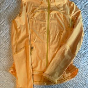Women’s size 8 Lululemon zip up, new only worn a couple times